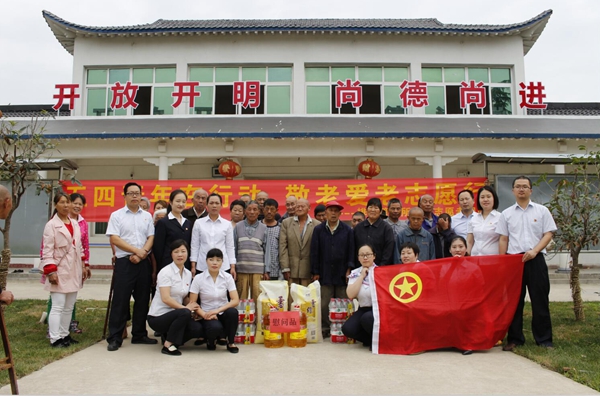 1540908754108035.jpg 2.jpg