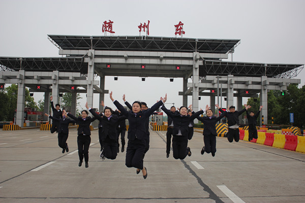 1557195312264645.jpg 002.jpg