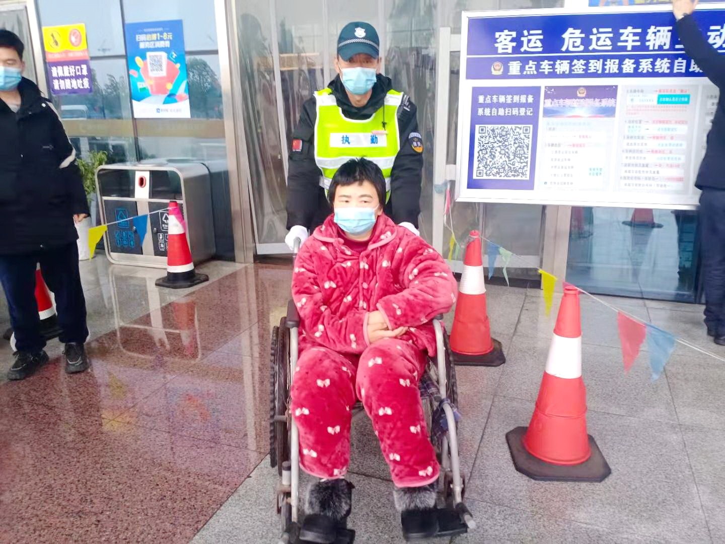 1613711640798798.jpg 4.3开展志愿服务.jpg