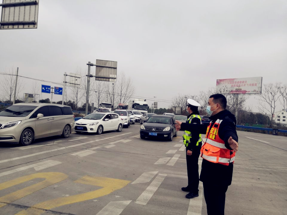 1613712667231166.jpg 3.联勤联动,齐力同心保畅通.jpg